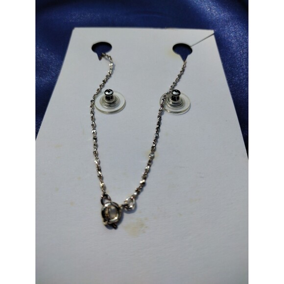 Angel shaped Swarovski crystal necklace and earring set - Picture 3 of 5